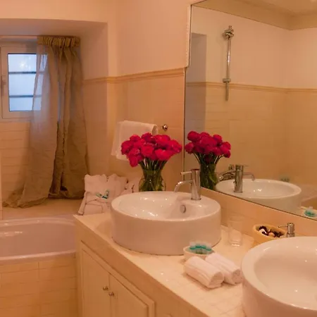 Bed & Breakfast Domus Patrizia Genua