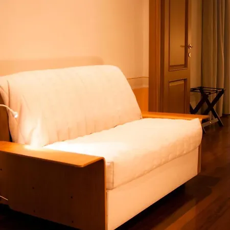 Bed & Breakfast Domus Patrizia Genoa