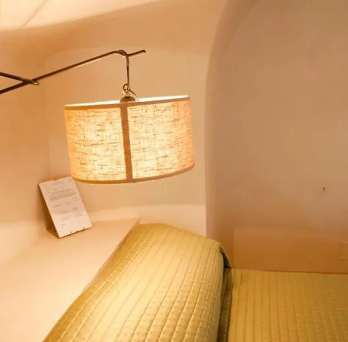 Domus Patrizia Bed & Breakfast *