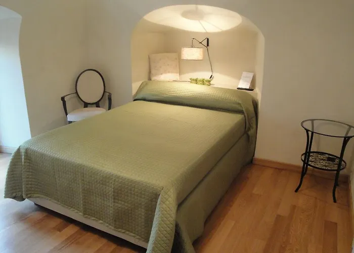 Domus Patrizia Bed & Breakfast *